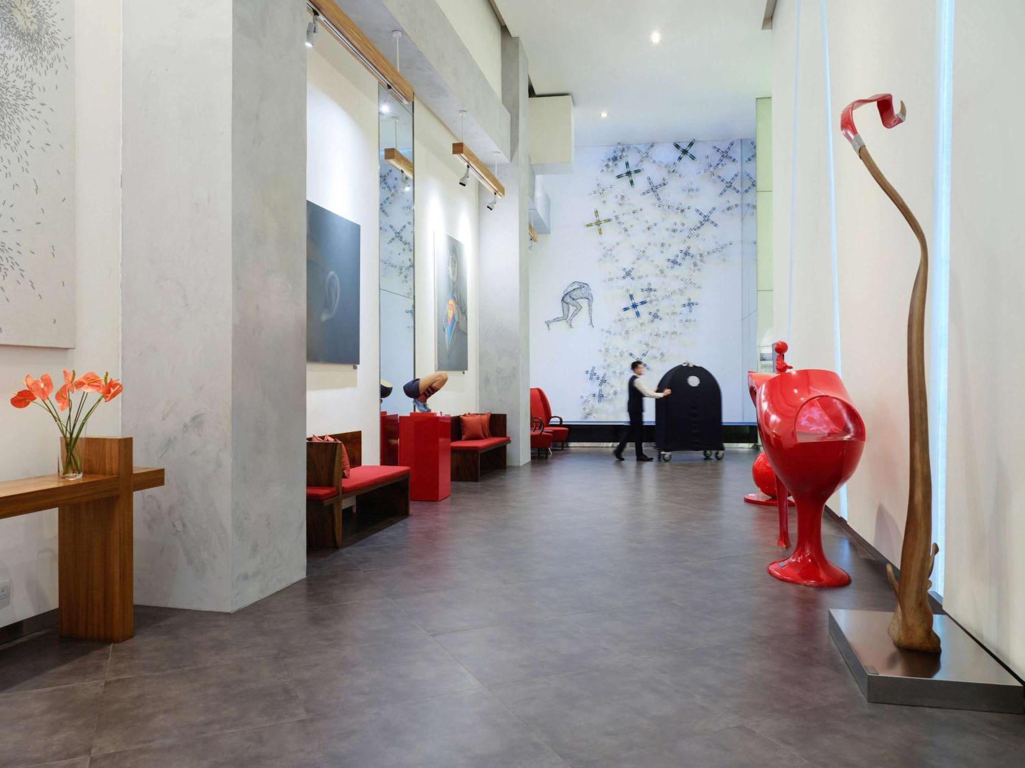 Pullman Jakarta Central Park Екстер'єр фото The lobby of the hotel