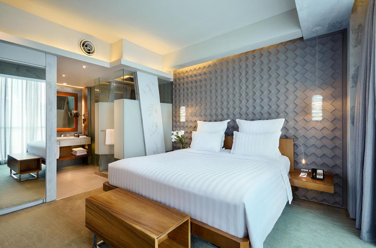 Pullman Jakarta Central Park Екстер'єр фото Deluxe Suite